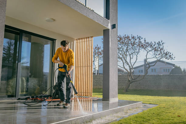 Animal Enclosure Cleaning in Taylor, TX